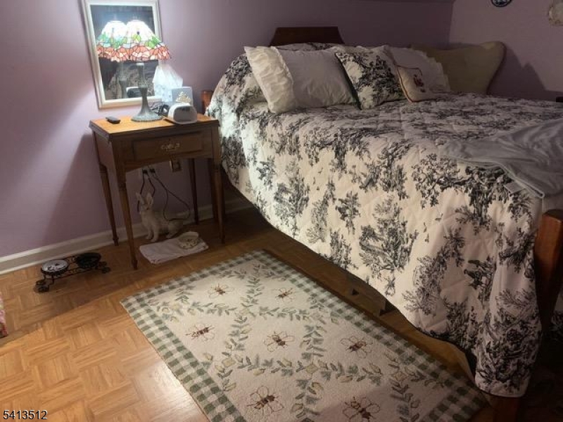 ROCK RIDGE LAKE - Residential