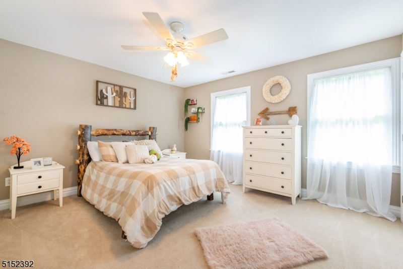 Seven Oaks - Residential