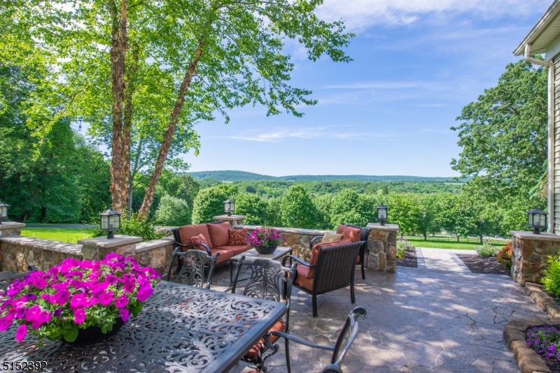 Seven Oaks - Residential