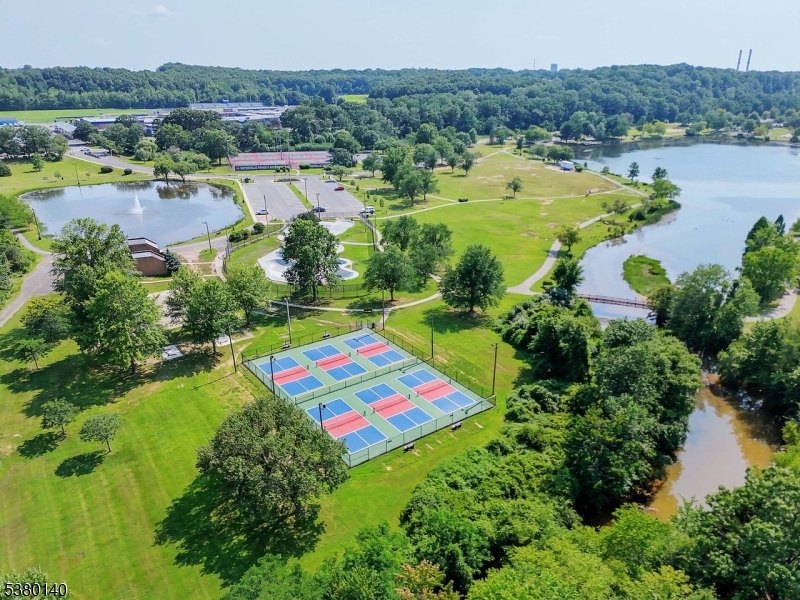 Carriage Homes/Reflections - Residential