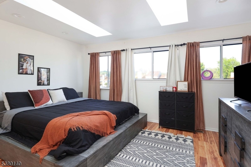 Carriage Homes/Reflections - Residential