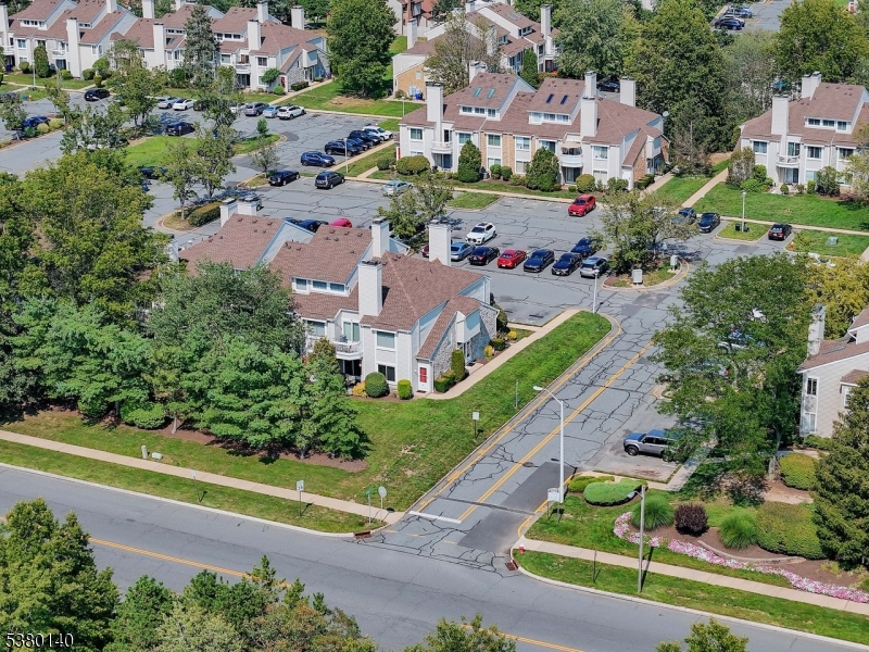 Carriage Homes/Reflections - Residential