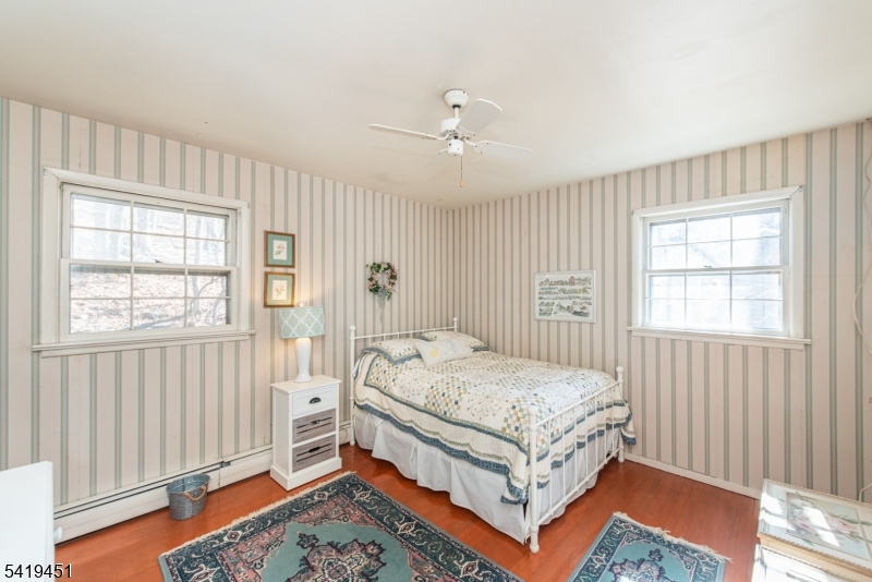 Cupsaw Lake - Residential