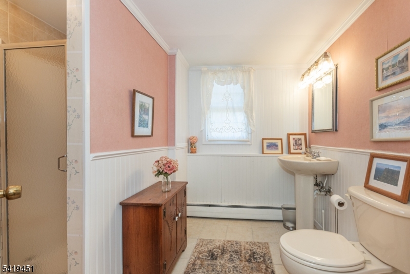 Cupsaw Lake - Residential