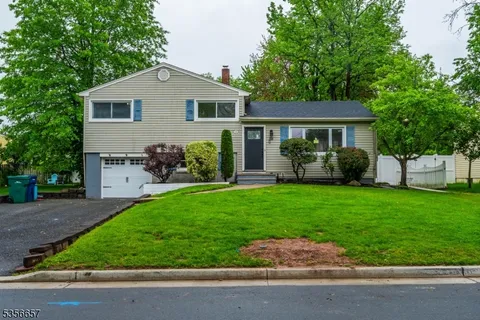 58 Glenwood Rd, Fanwood Boro, NJ 07023 - MLS#: 3962571