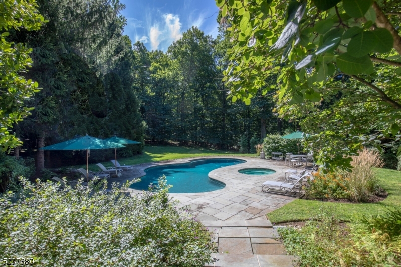 Bernardsville Mountain - Residential