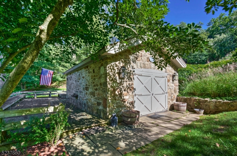 Bernardsville Mountain - Residential