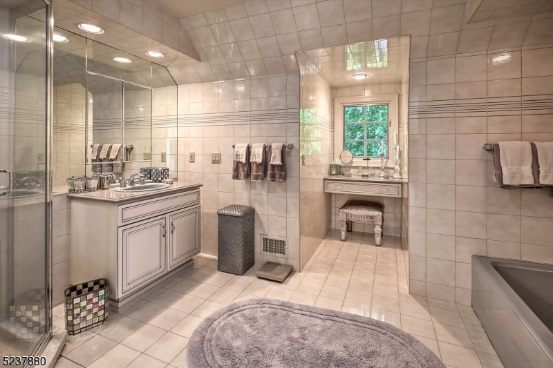 Bernardsville Mountain - Residential