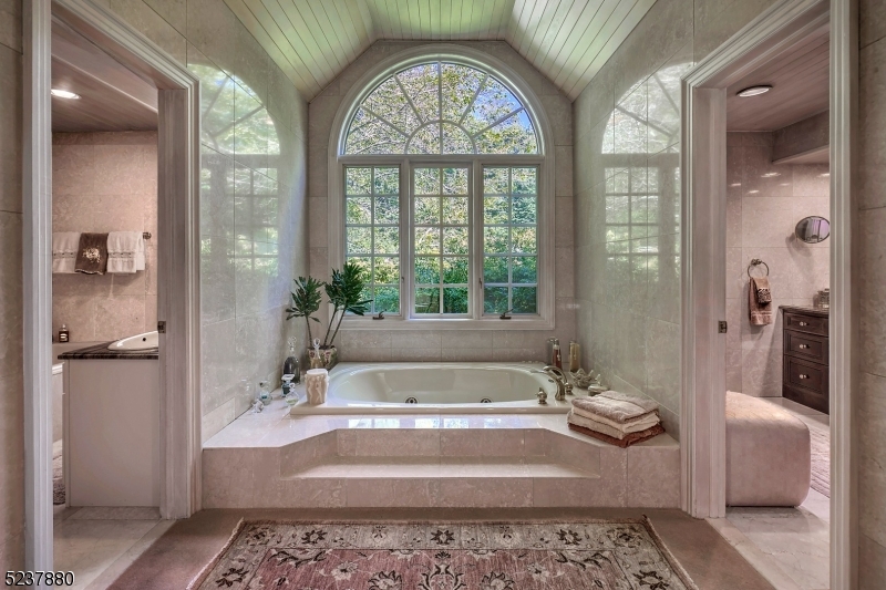 Bernardsville Mountain - Residential