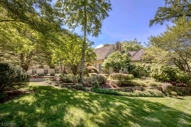 Bernardsville Mountain - Residential