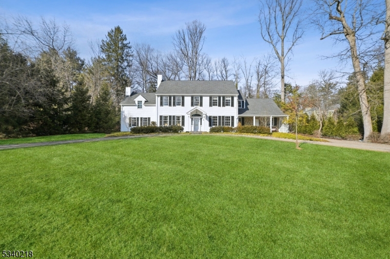 OLD SHORT HILLS - Residential