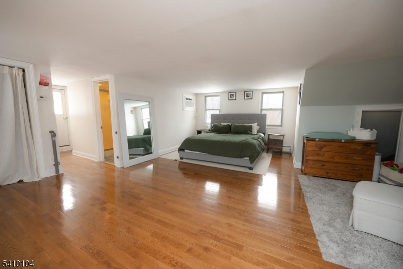 Columbia - Residential