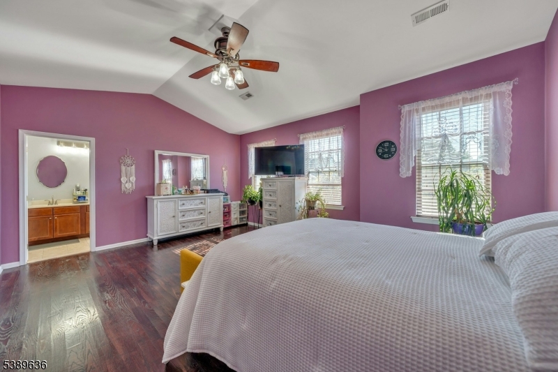 Essex Park - Residential