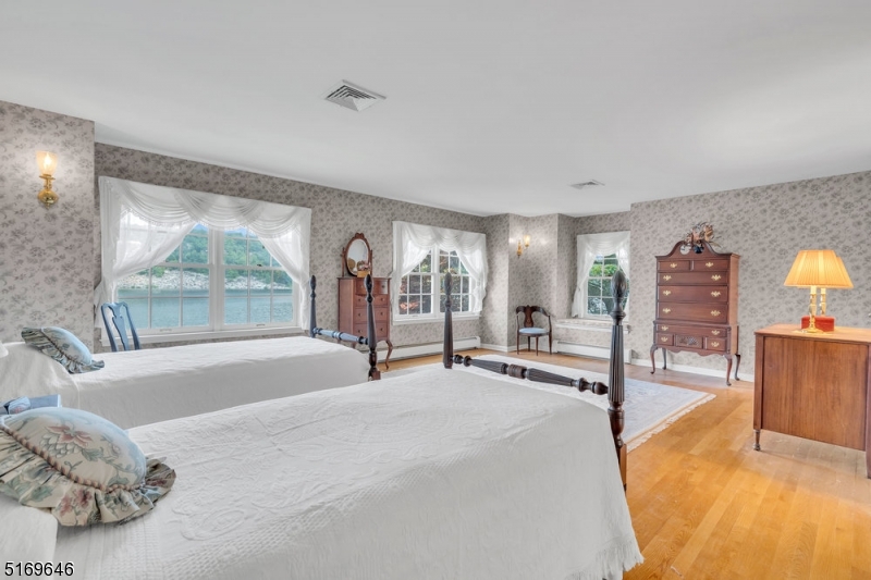 Green Pond - Residential