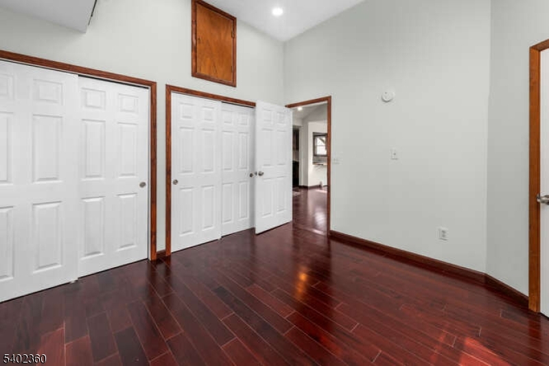 Lower Mt. Glen Lake - Residential