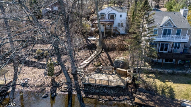 Lower Mt. Glen Lake - Residential