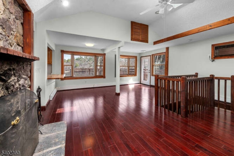 Lower Mt. Glen Lake - Residential