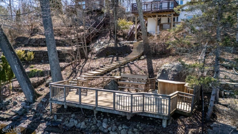 Lower Mt. Glen Lake - Residential