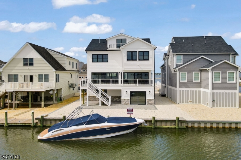 Shore Acres - Residential