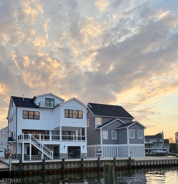 Shore Acres - Residential