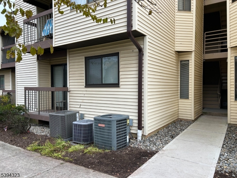 Brookview - Residential Lease