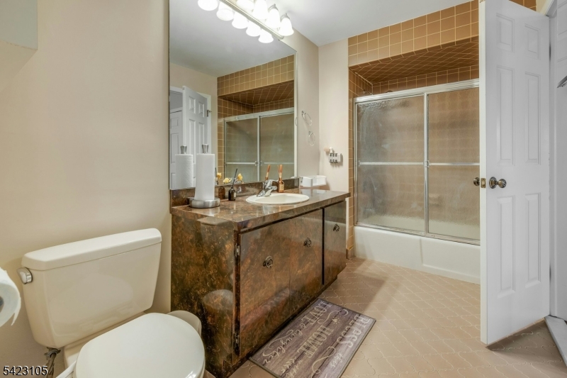 Mendham Commons - Residential