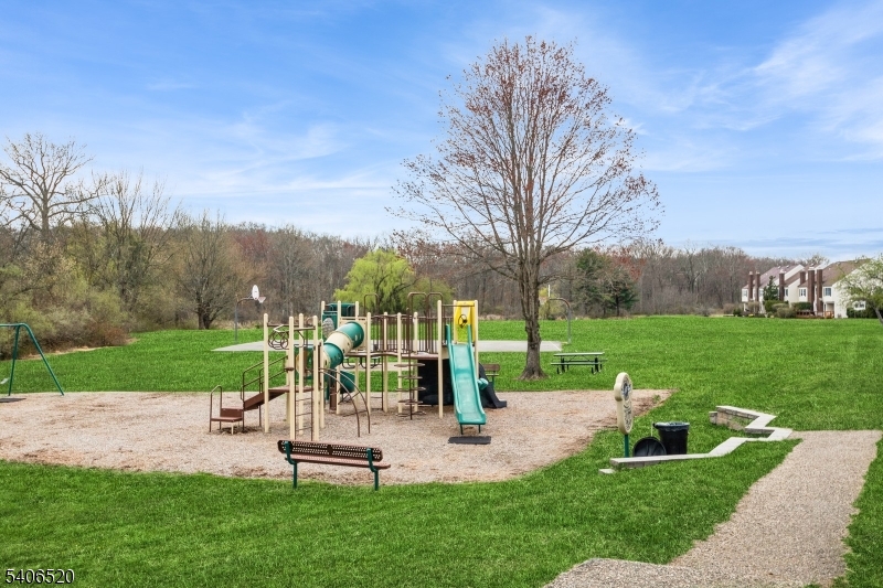 Mendham Commons - Residential