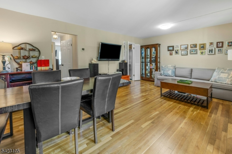 Mendham Commons - Residential