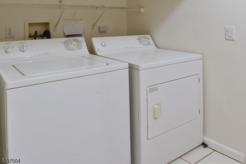 Fox Hills - Residential