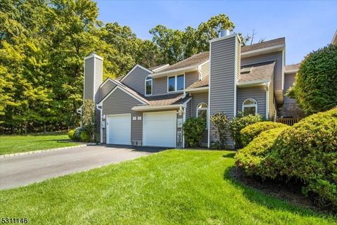 33 Bayowski Rd, West Orange Twp., NJ 07052 - MLS#: 3922480