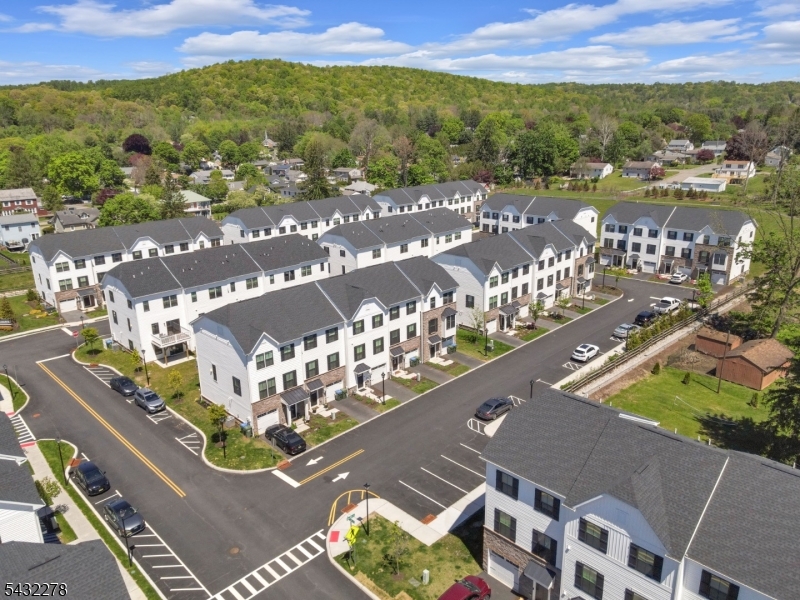 Hackettstown Crossing - Residential