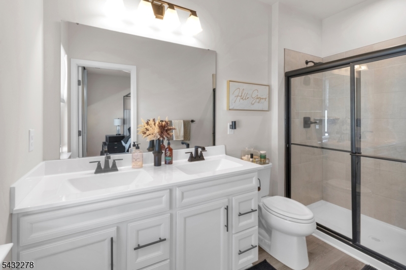 Hackettstown Crossing - Residential