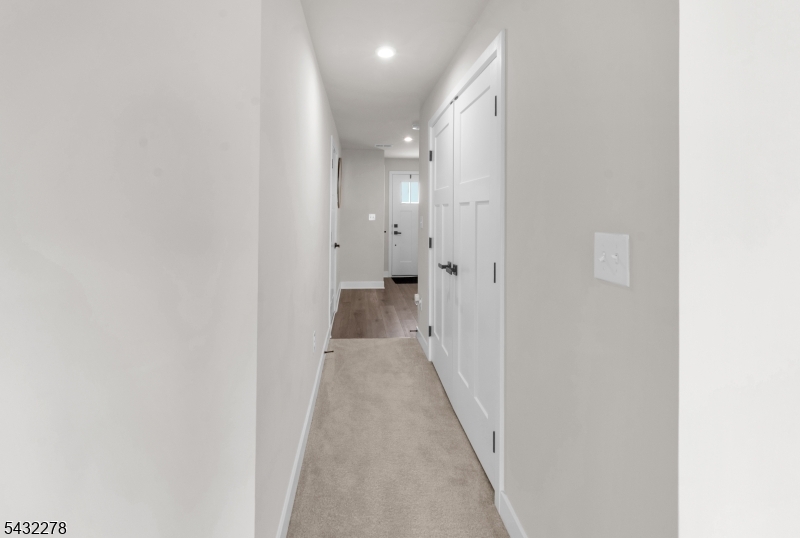 Hackettstown Crossing - Residential