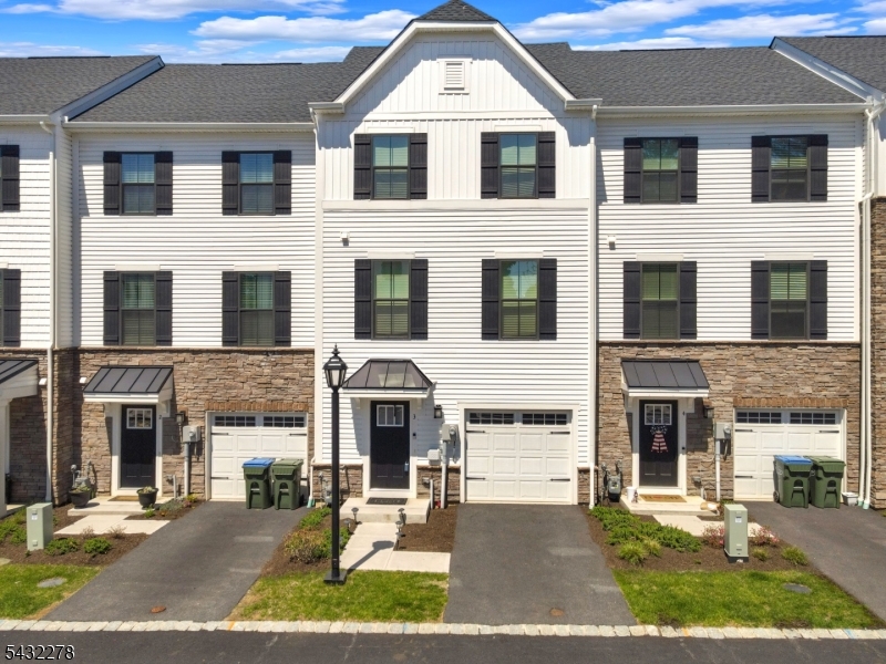 Hackettstown Crossing - Residential