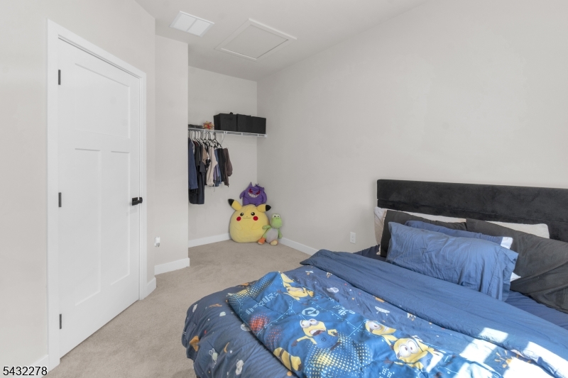 Hackettstown Crossing - Residential