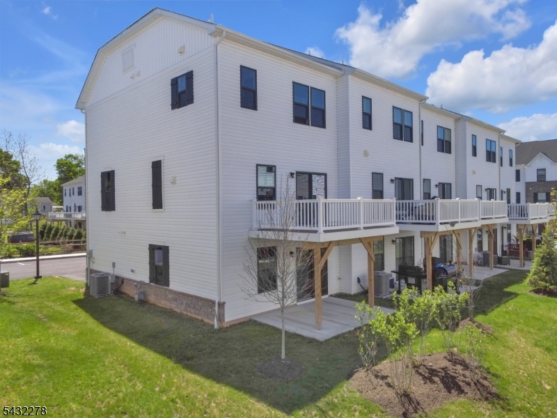 Hackettstown Crossing - Residential