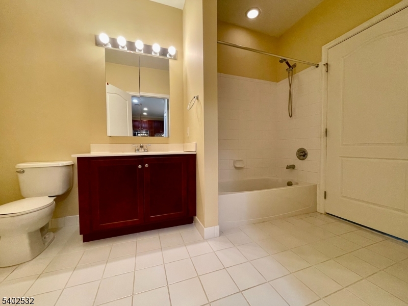 The Grande at Riverdale - Residential Lease