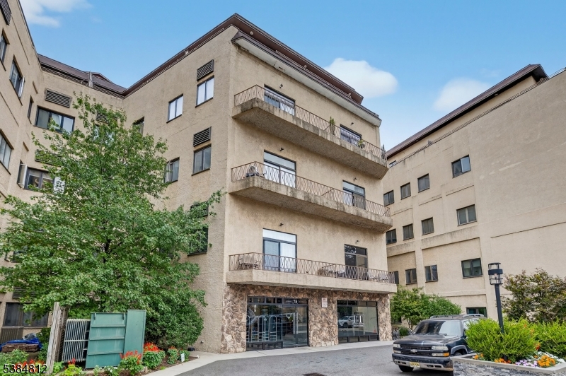 Journal Square - Residential