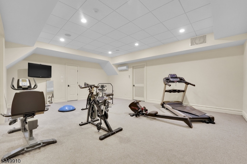 The Pond - Residential