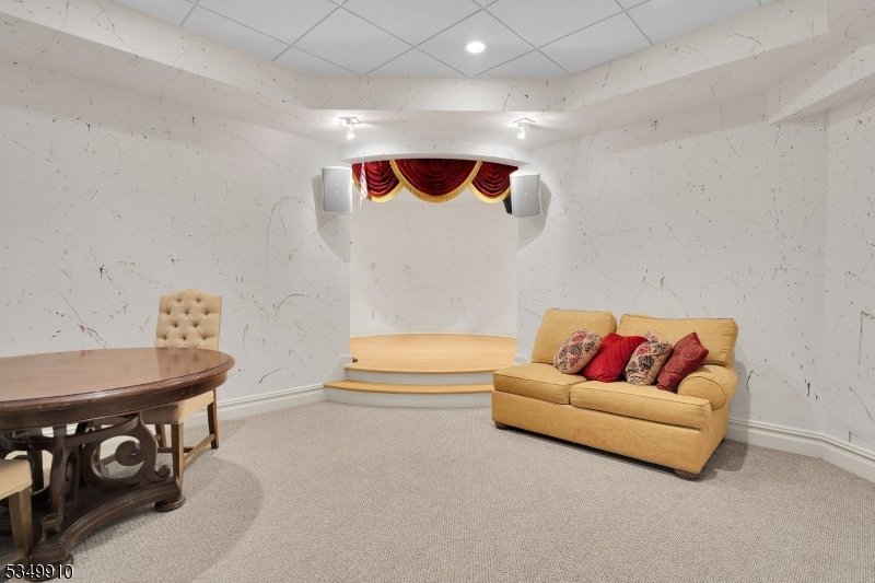 The Pond - Residential