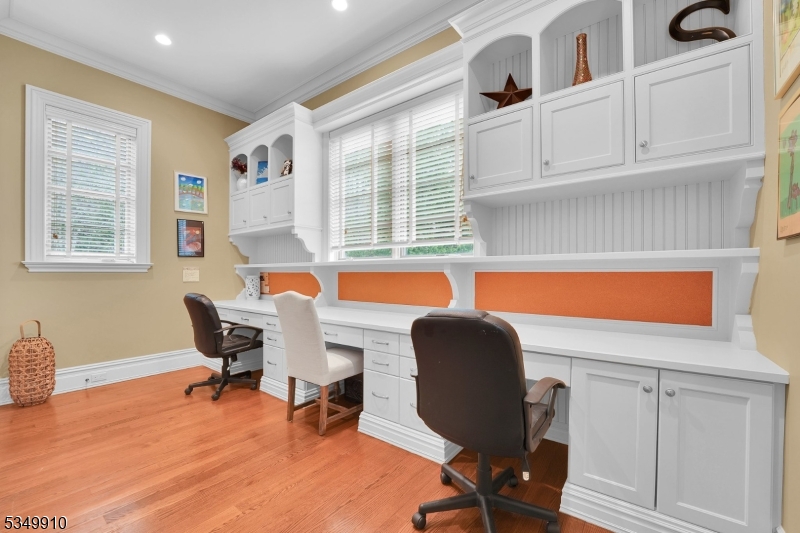 The Pond - Residential