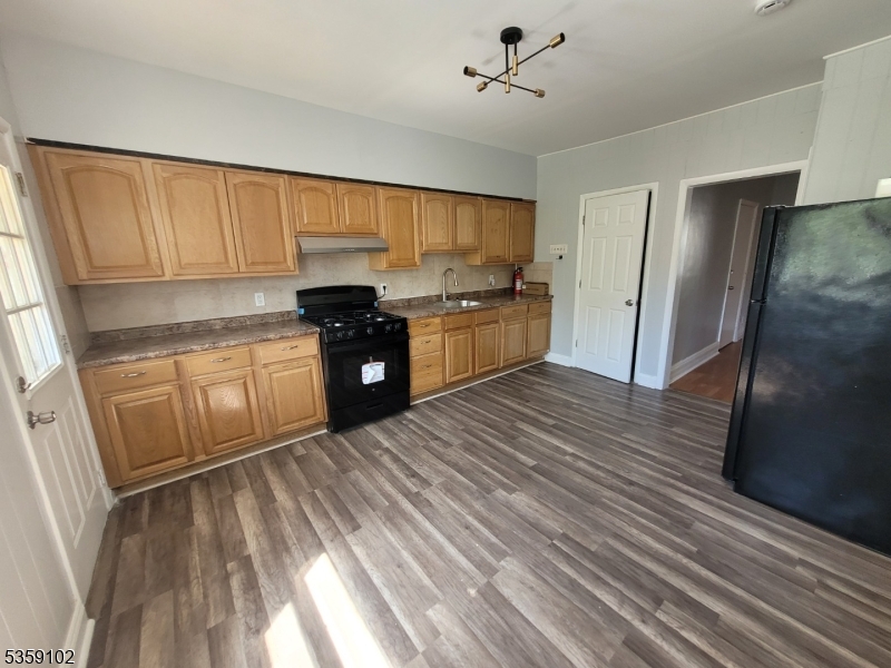 Peterstown - Commercial Sale