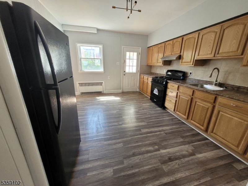 Peterstown - Commercial Sale