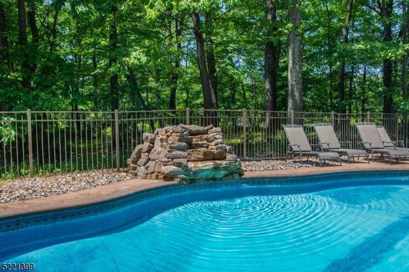 Schooleys Mountain - Residential