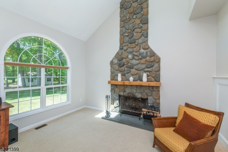 Schooleys Mountain - Residential