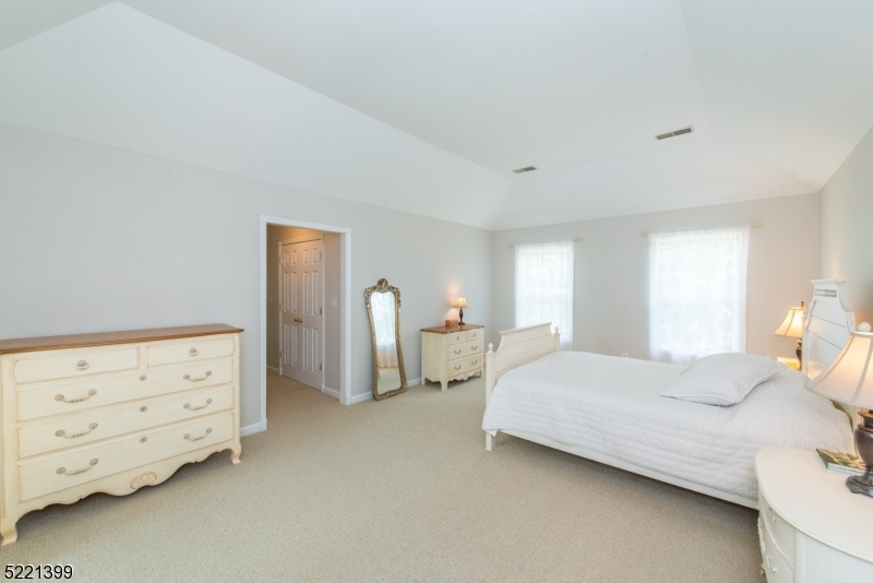 Schooleys Mountain - Residential