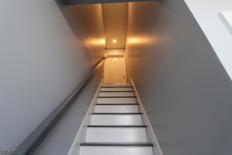 Woodbridge Twp., New Jersey 07095, United States, 2 Bedrooms Bedrooms, ,1 BathroomBathrooms,Residential,Active,151702