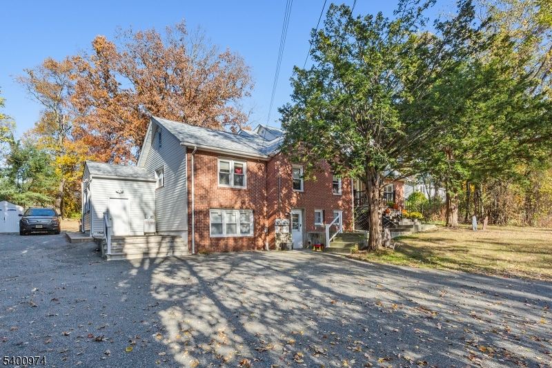 Oak Ridge - Residential Lease