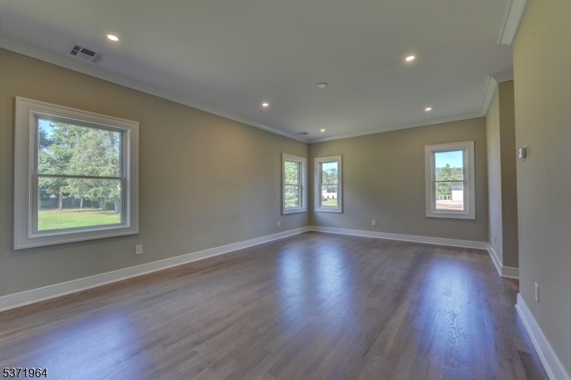 Pequannock Twp., New Jersey 07444, United States, 5 Bedrooms Bedrooms, ,5 BathroomsBathrooms,Residential,Coming Soon,175329