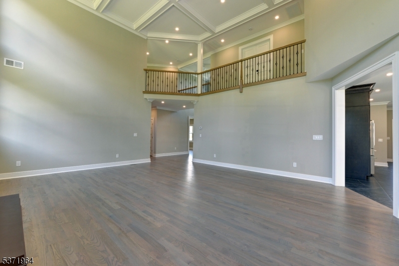 Pequannock Twp., New Jersey 07444, United States, 5 Bedrooms Bedrooms, ,5 BathroomsBathrooms,Residential,Coming Soon,175329